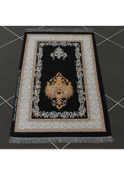 Kişiye Özel Nakış Işlemeli Çiçek Desenli Kendinden Saçaklı Siyah Renk Hediyelik Seccade fiyatları