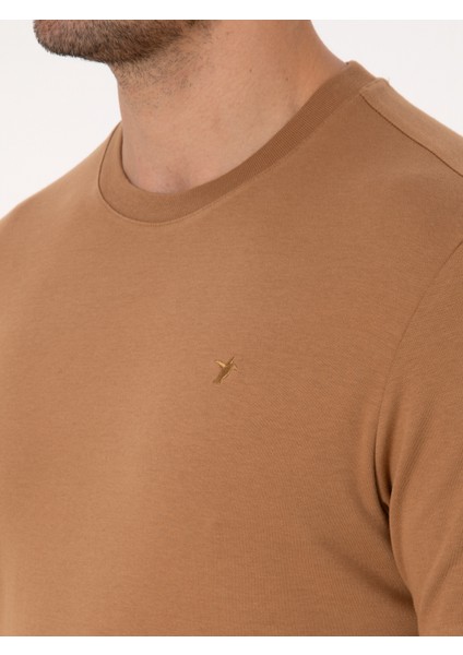 Erkek Kahverengi Regular Fit %100 Pamuk Bisiklet Yaka Basic T-shirt 50319801-VR153