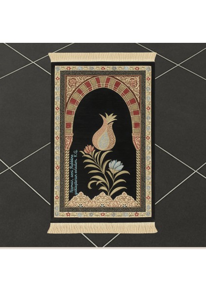 Kişiye Özel Nakış Işlemeli Lale Motifli Astarlı Saçaklı Pembe Renk Hediyelik Seccade fiyatları