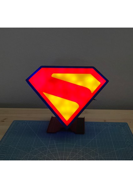 Süpermen Kutusu Lambası modelleri