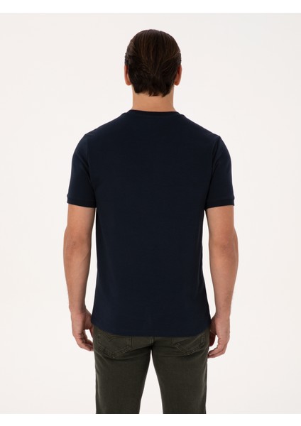 Erkek Lacivert Regular Fit %100 Pamuk Bisiklet Yaka Basic T-shirt 50319801-VR033 indirimleri