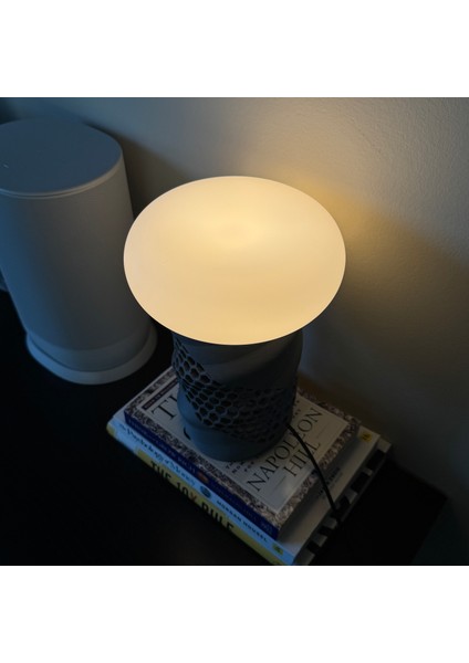 Ikea Molnart Lamba Standı (Altıgen) fiyatları