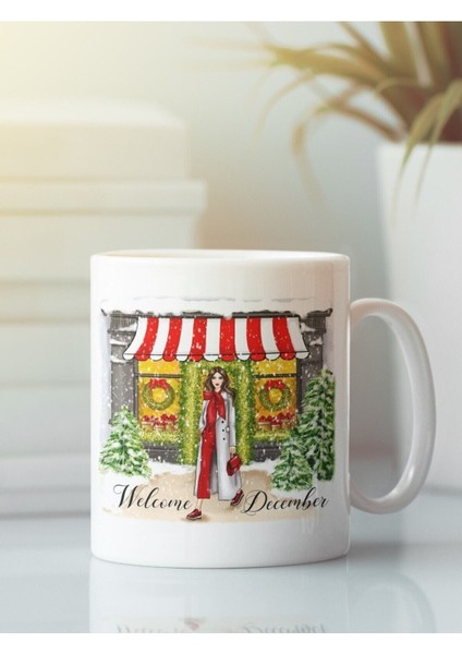 Beyaz Kupa Bardak Aralık Ayı