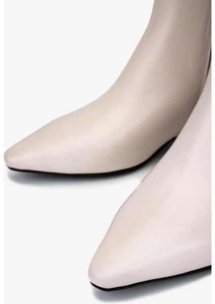 Kadın Hakiki Deri Bej Topuklu Bot 492 2035 Bn Bot SK25-26 Bej Dr modelleri