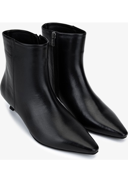 Kadın Hakiki Deri Siyah Topuklu Bot 492 2035 Bn Bot SK25-26 Sıyah Dr fiyatları