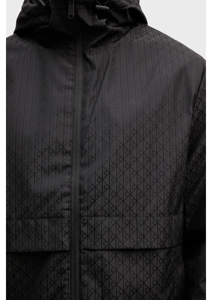 Tamamı Logolu Relaxed Fit Kapüşonlu Mont LV04RD510GUB1 Erkek Mont LV04RD510G Ub1 fırsatları