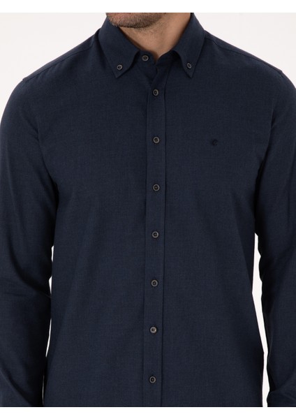 Erkek Lacivert Slim Fit %100 Pamuk Yakası Düğmeli Flanel Gömlek 50313122-VR033
