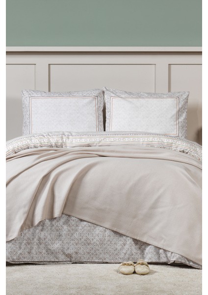 Liya Nevresimli Pike Takımı Çift Kişilik Pamuklu 5 Parça (200X220 Cm) Bej