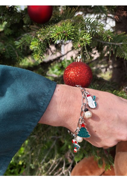 Yılbaşı Çam Ağacı Charm Bileklik fiyatları