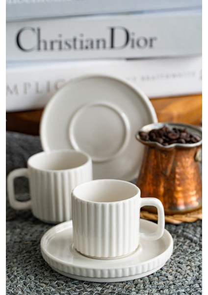 Satürn 4 Parça 2 Kişilik Porselen Kahve Fincan Takımı fiyatları