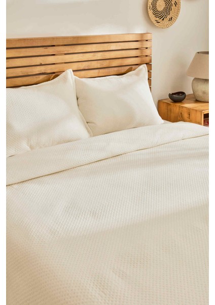 Arven Çift Kişilik Yatak Örtüsü Takımı Krem