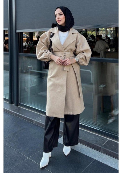 Kolu Büzgülü Düğmesiz Astarsız Tesettür Kaban- Bej fiyatları