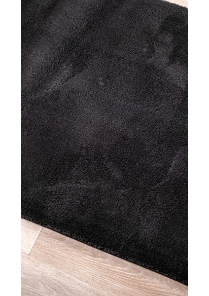 Siyah Oval Post Peluş Halı – Ultra Yumuşak, Kaymaz Dot Taban, Antibakteriyel – Makinada Yıkanabilir Yolluk Halısı fırsatları