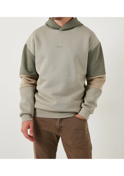 Erkek Pamuklu Regular Fit Kapüşonlu Içi Tüylü Yumuşak Şardonlu Kolu Parçalı 3 Iplik Sweat fırsatları