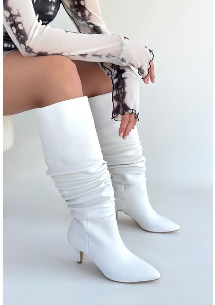 Zelya Beyaz Cilt Topuklu Çizme fiyatları