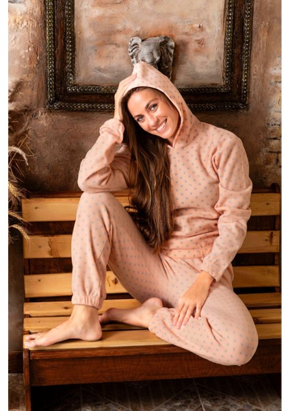 Kadın Toz Pembe Kapşonlu Benekli Polar Pijama Takımı modelleri