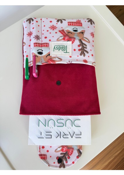 Geyikli Kitap Kılıfı Şık ve Koruyucu Cepli Kitap Kılıfı Çok Amaçlı Çanta 19X25 cm fırsatları