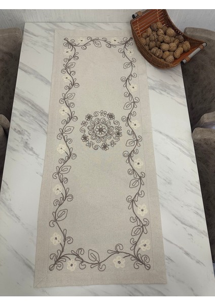Buldan Keten Kahverengi Süzeni Nakış Işlemeli Runner