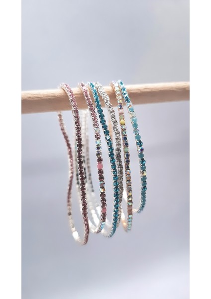 Renkli Parlak Taşlı Esnek Bileklik 6'lı fırsatları