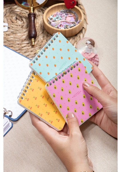 10X10 cm 3'lü Meyve Desenli Karton Kapaklı Spiralli Cep Defteri Bloknot Not Defteri indirimleri