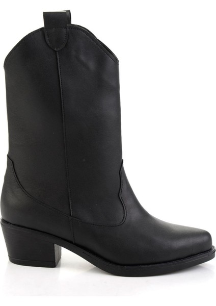 Mat Siyah Kadın Çizme K03021090309