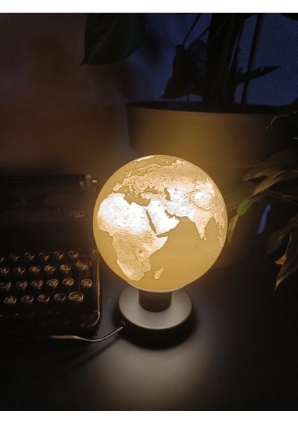 Toprak Masa Lambası