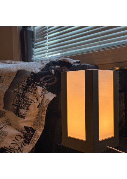 Watch Tower - Modern Başucu Lambası fırsatları