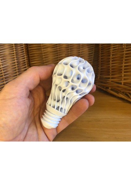 Dekoratif Minimal Yüzeyli Ampuller modelleri