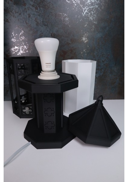 Katedralden Ilham Alan Fener Lambası indirimleri