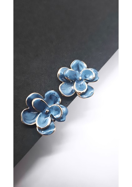 Parlak Mineli Çiçek Çelik Küpe indirimleri