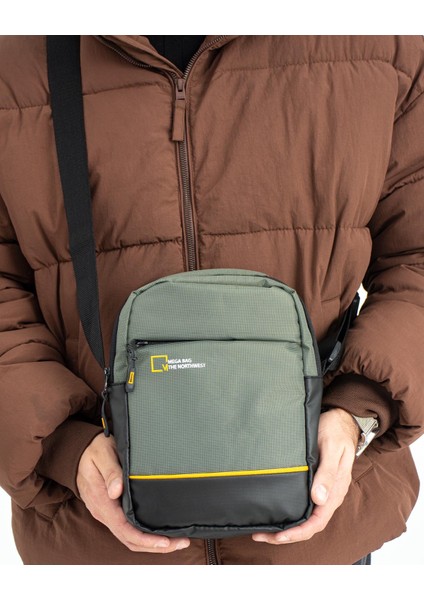 Outdoor Serisi Imperteks Kumaş Şık ve Fonksiyonel Erkek Bel Omuz Göğüs Çapraz Çantası indirimleri