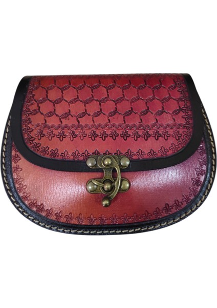 El Yapımı Hakiki Deri Bohem Kadın Çapraz Çanta - El Kabartma Vintage Tarz - Sanatsal El Işçiliği Omuz Çantası