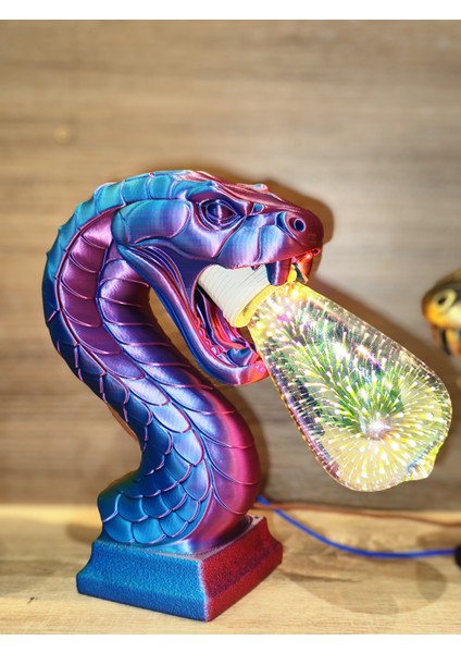 Işık Yılanı – Yılan Lambası ve Heykeli