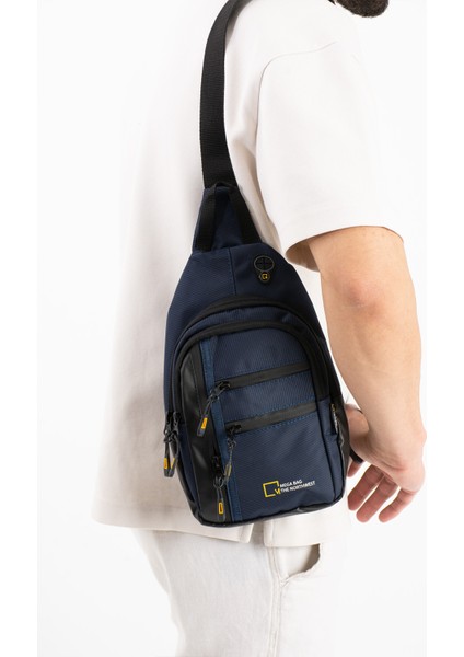 Outdoor Serisi Su Itici Imperteks Kumaş Erkek Çapraz Göğüs Çantası