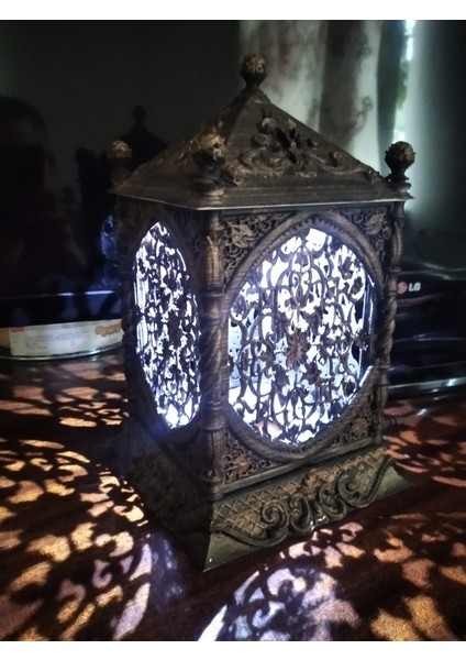 Dekoratif Fener, Lamba 3D Model