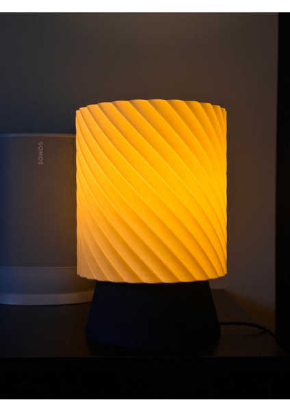 Girdap - Modern Masa Lambası modelleri