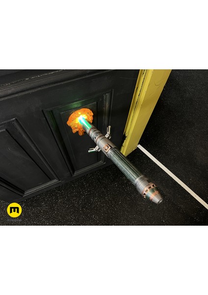 Eriyen Duvar Işın Kılıcı Teşhir Standı fiyatları