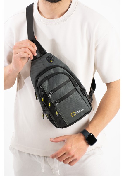 Su Geçirmez Çok Bölmeli Göğüs ve Omuz Çapraz Erkek Çantası