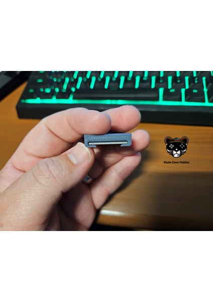 LED Masa Lambası Manyetik Montaj Için Kare Plaka Tutucu indirimleri