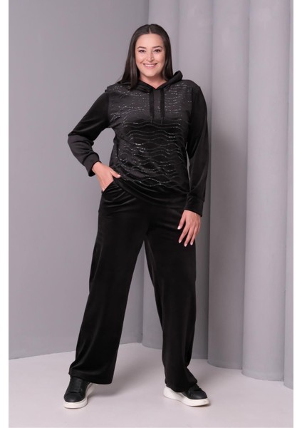 Kadın Büyük Beden Kadife Doğal Taş Görünümlü Siyah Eşofman Takımı
