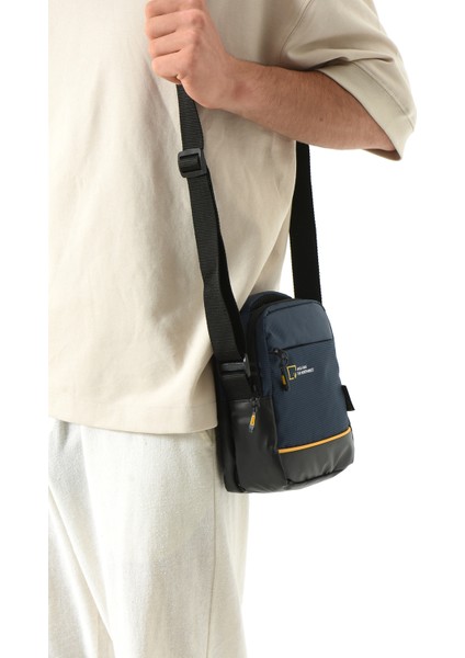 Outdoor Serisi Imperteks Kumaş Şık ve Fonksiyonel Erkek Bel Omuz Göğüs Çapraz Çantası