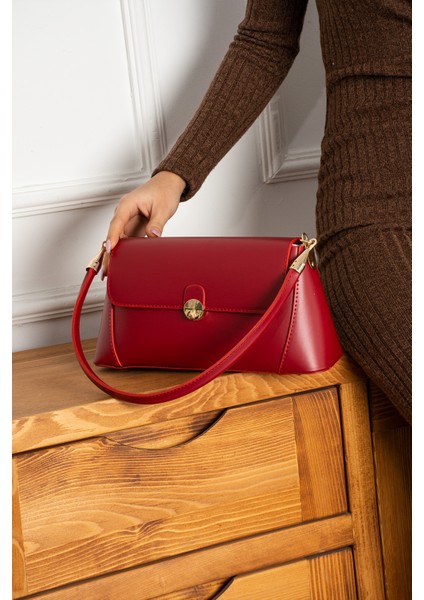 Gala Sert Kalıp Tek Omuz Askılı Kadın Omuz Çantası El Çantası, Şık Çanta, Baget Çanta fiyatları