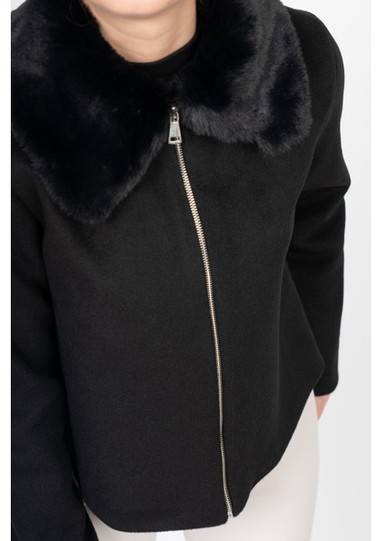 Frostluxe Fur-Collar Short Coat – 2628 modelleri