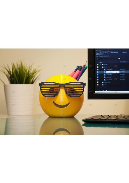 Shutter Shades Emoji Lambası ve Kalemlik fiyatları