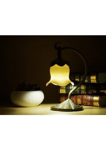 Art Nouveau Lotus Lambası 2 fırsatları