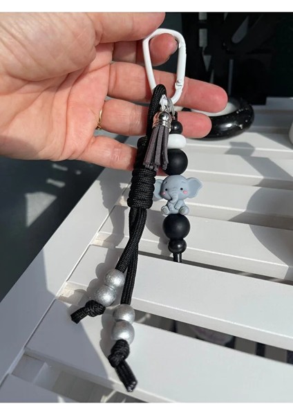 Fil Charmlı Siyah Beyaz Paracord Çanta Aksesuarı - Charm - Anahtarlık fiyatları