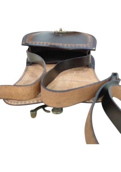 El Yapımı Hakiki Deri Bohem Kadın Çapraz Çanta - El Kabartma Vintage Tarz - Sanatsal El Işçiliği Omuz Çantası modelleri