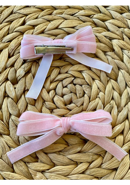 Kurdele Model Mor ve Pembe Renkli Dört Adet Toka Seti