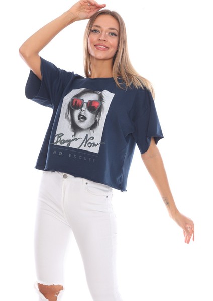 Resim Baskılı Salaş Tasarım Mavi Kadın Sweatshirt