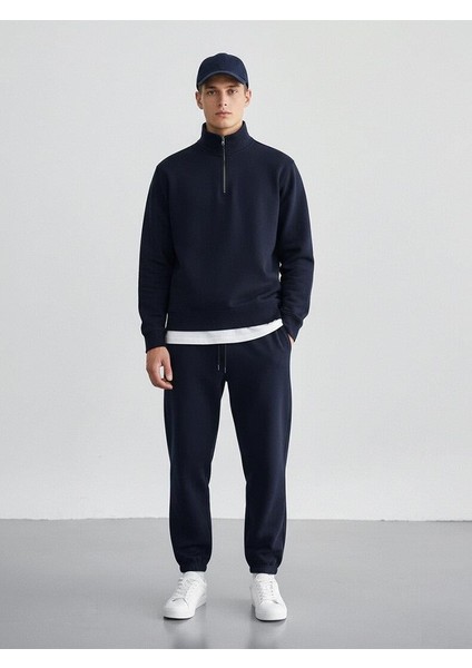 PASEGE Beli Lastikli Dar Paça Eşofman modelleri